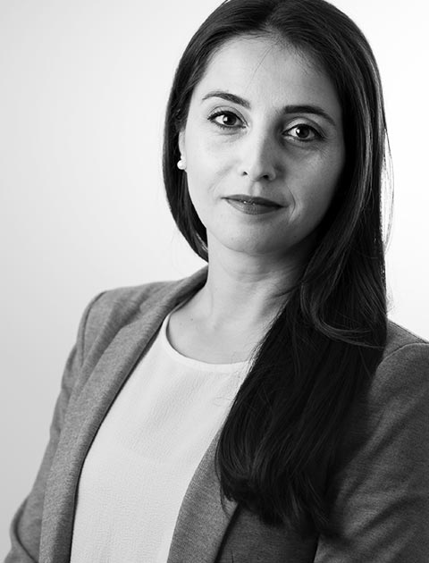 Nora Osmanaj, Assistentin, Niederlassung Düsseldorf, Witte Projektmanagement GmbH